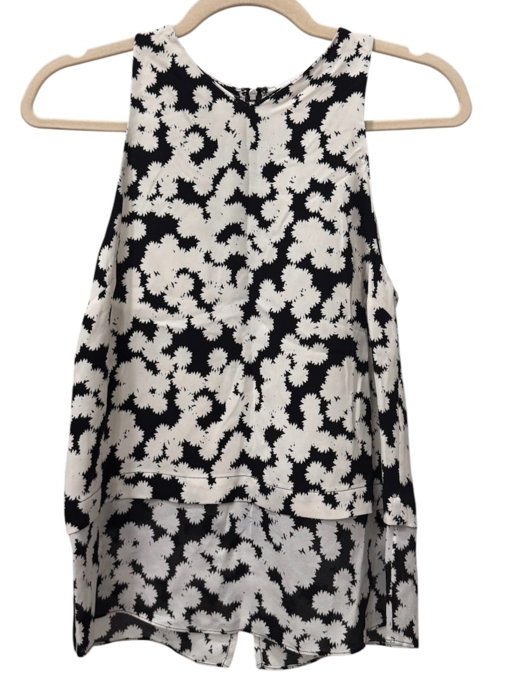 A.L.C. 100% Silk Black & White Floral Print Sleeveless Layered Blouse Size 6